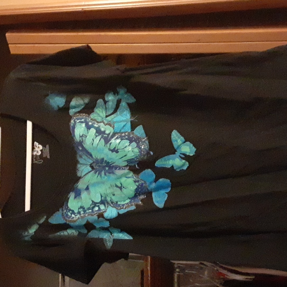 Butterfly top